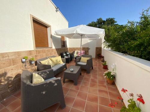 Fernan Perez Hotel | Guest Rated: 9.6 at Alojamientos Tía María with Great Amenities