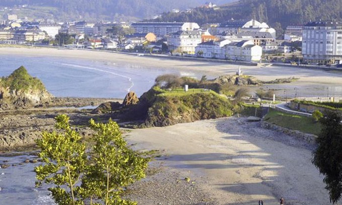 Covas Apartment | Exceptional Stay at Alojamientos Viveiro - Ático Playa de Covas