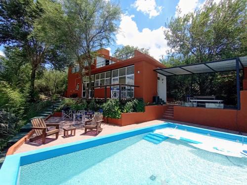 Mina Clavero Bed & Breakfast | Cozy Alondra Boutique: Pet-Friendly Stay with Pool & Breakfast
