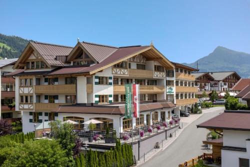 Kitzbuehel Hotel | Discover Alpen Glück Hotel Kirchberger Hof: Pet Friendly & Spa