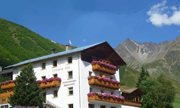 Melago House | Alpen Suite: Vacation Apartment with Scenic Views & Spa