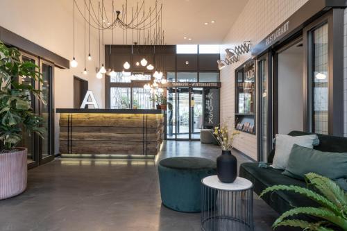Breitenrain-Lorraine Hotel | Discover Alpenblick Bern: Pet-Friendly Comfort Awaits