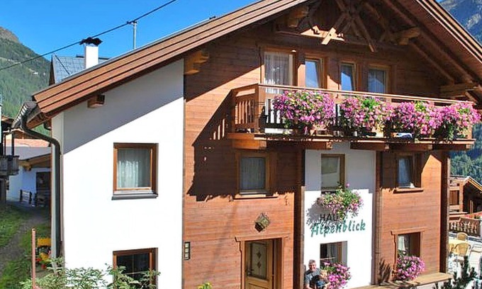Soelden Apartment | Alpenblick by Interhome