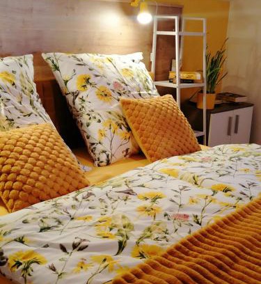 Bad Goisern Apartment | Alpenblumal: Guest Rated 9.9 with Breakfast & Child Care