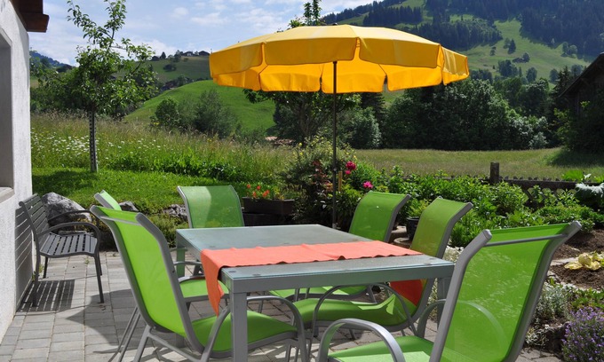 Gstaad Apartment | Elegant Alpenchalet Weidhaus: Rated 9.6/10 with Great Amenities