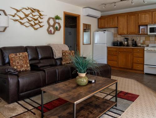 Ouray House | Cozy Alpenglow One Bedroom Retreat - Perfect for Families