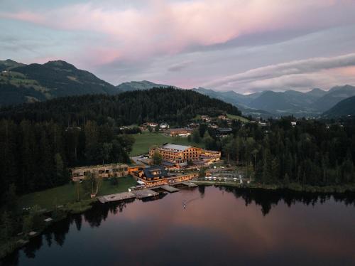Kitzbuehel Hotel | Relax at Alpenhotel Kitzbühel am Schwarzsee - 4-Star Escape