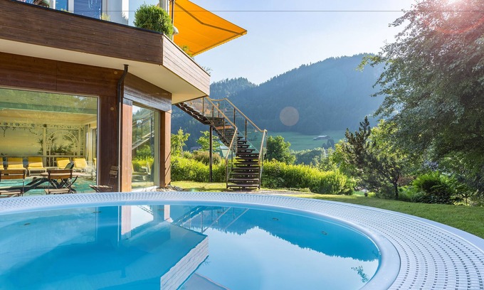 Tiefenbach Hotel | Experience Alpenhotel Oberstdorf: Pool, Spa & Hot Tub Fun