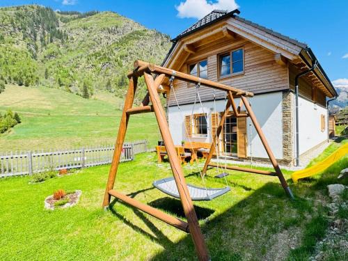 Donnersbachwald House | Alpenjoy Lodge: Guest Rated 9.8, Pet & Child Friendly Stay