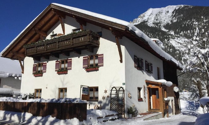 Bichlbach Apartment | Alpenperle: Guest Rated 8.8 with Family-Friendly Amenities