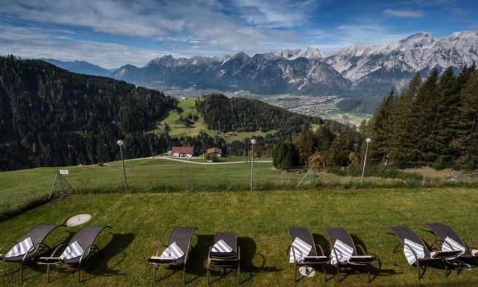Volders House | Discover Alpenrelax Krepperhütte: Oceanfront Escape Awaits