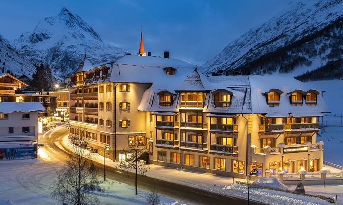 Galtur Hotel | Experience Alpenresort Fluchthorn: Pool, Spa & 4-Star Comfort