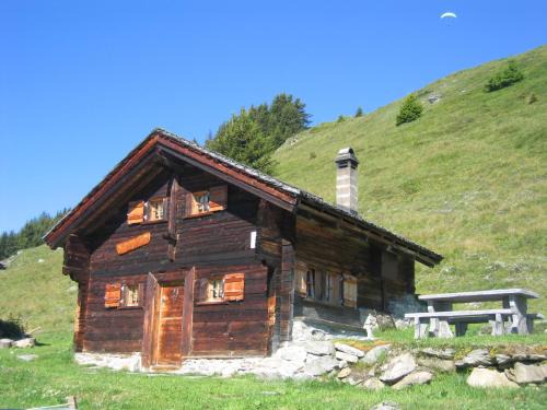 Fiesch Ski Chalet | Alphütte Bielerchäller: Oceanfront Escape with Perfect Ratings