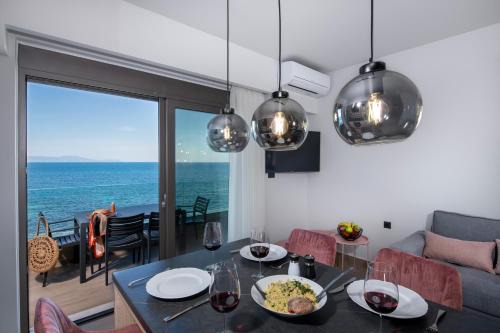 Halepa Apartment | Oceanfront ALPHA SUITES with Perfect 10/10 Review Score