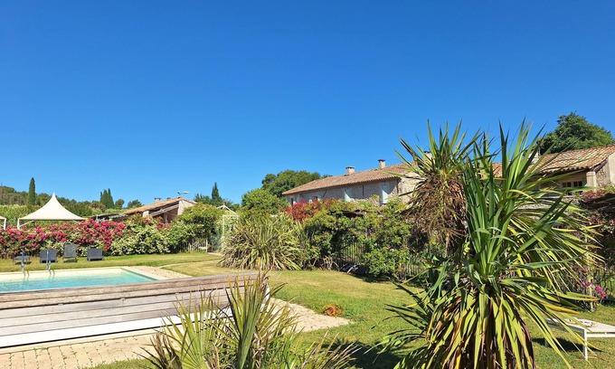 St.-Remy-de-Provence Cottage | Relaxing Stay at Alpilles Cottage Philippe's Farm Retreat