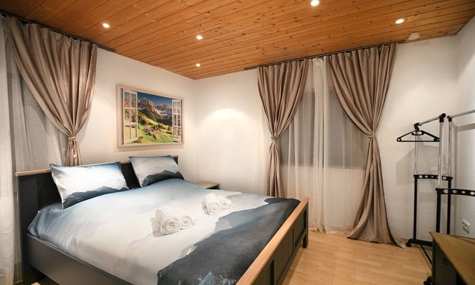 Oberammergau House | Cozy Alpina Haus in Oberammergau for Your Ski Getaway
