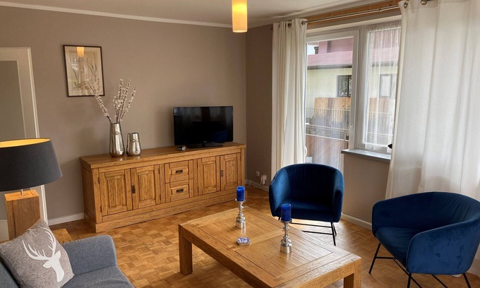 Kitzbuehel Apartment |  Alpine 2-Bedroom Apartment: Perfect for Families & Accessible 