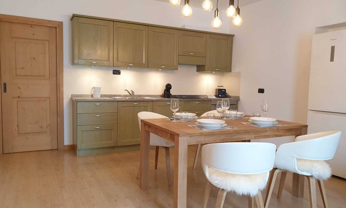 Bormio Apartment | Alpine Retreat in Bormio - Bike Friendly with Spa & Breakfast