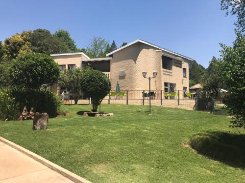 Maclear Bed & Breakfast | Pet-Friendly Retreat at Alpine Bed and Breakfast: 9/10 Rating