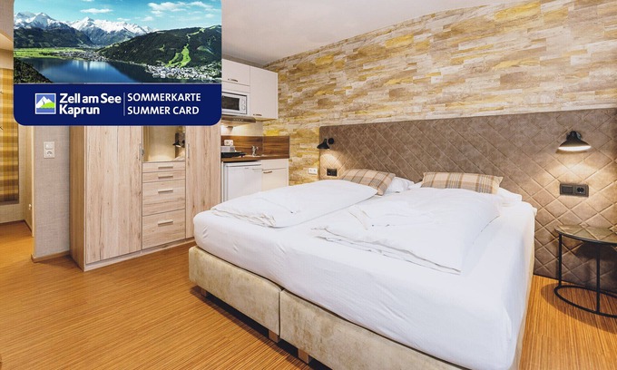 Zell am See Apartment | Alpine City Living - Prime Location with Balcony & Amenities