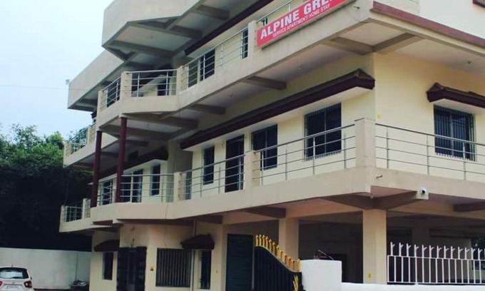 Ranchi Apartment | Family-Friendly Alpine Green with Kitchen Amenities