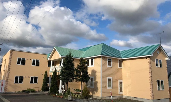 Furano House | Budget-Friendly Alpine Guesthouse with Kitchen Access
