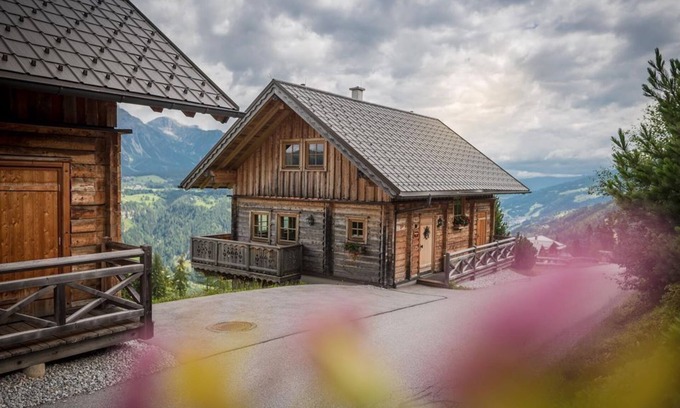 Pichl-Preunegg Apartment | Alpine hut "Wilderer" - Almwelt Austria