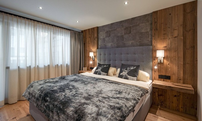Kitzbuehel Apartment | Exceptional Alpine Lodge: 2-Bedroom Apartment in Kirchberg