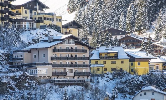 Bad Gastein Apartment | Alpine ski Apartment getaway