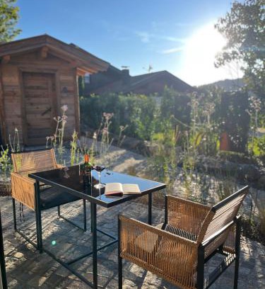 Kranzegg Apartment | Alpinum Chalet - im Berghang am Fuße des Grünten