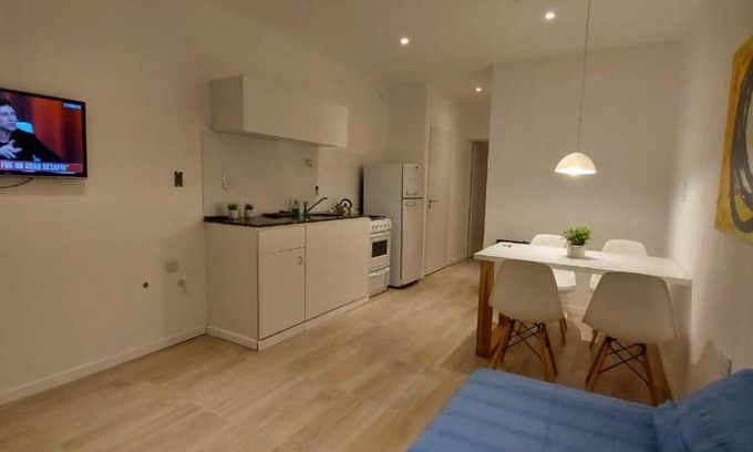 Gualeguaychu Apartment | Guest Rated 10/10: Alquiler Cintia with Breakfast & Kitchen