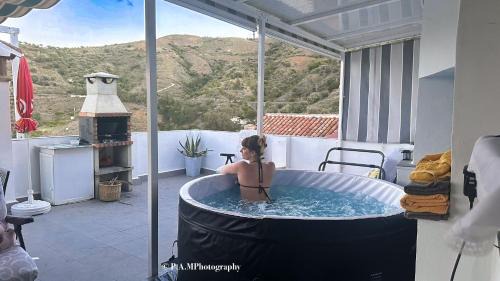 Cutar House | Pet-Friendly Casa Robles in Cútar: Rated 9.1/10!