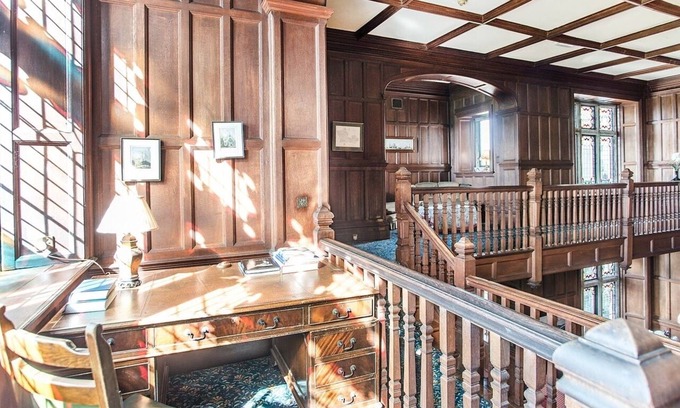Newton Ferrers Cottage | Discover Alston Hall: Pet Friendly with Pool in Battisborough