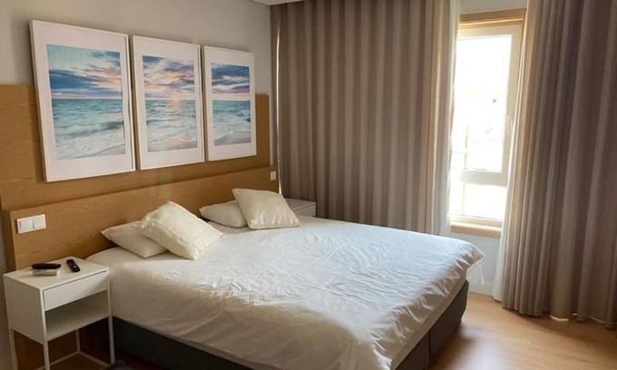 Estarreja Apartment | Comfortable Altamira EA Apartment with Spa and Breakfast