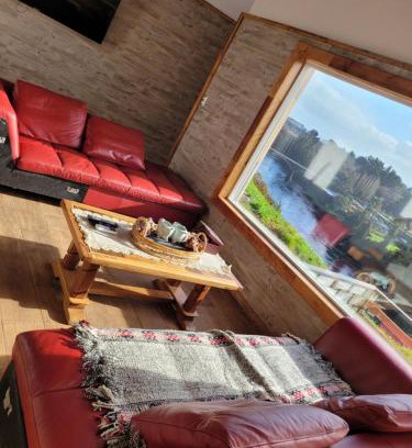 Rio Bueno Apartment | Altavista: Modern Comfort and Safety for Families