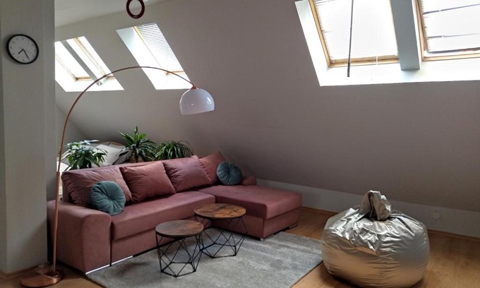 Samokov Apartment | Exceptional Altavista Mountain Apartment for Families