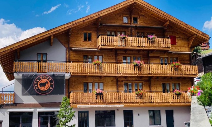 Graechen Bed & Breakfast | Experience Comfort at Alte Bock 2.0 with Spa Amenities