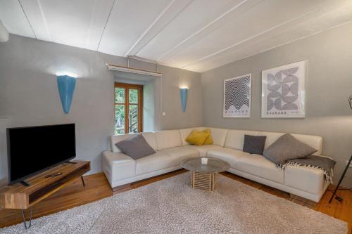 Dernbach Apartment | Discover Alte Mühle in Dernbach: Guest Rated 10/10