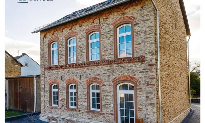 Bad Bertrich Apartment | Family-Friendly Alte Schule Kennfus - Ocean View Apartment
