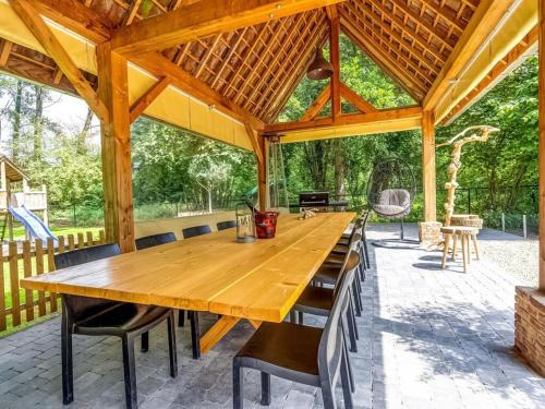 Rijkhoven Villa | Discover Alterbiezen: 4-Star Haven with Pool & Hot Tub