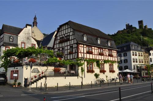 Beilstein Bed & Breakfast | Inviting Altes Zollhaus: Family-Friendly & Highly Rated Stay