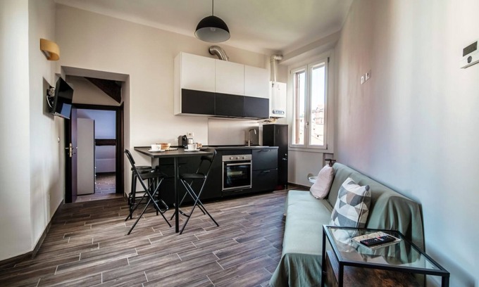 Abbadesse Apartment | ALTIDO Trendy Flat: Quick Metro Access to City Centre