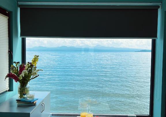 Kaputan Hotel | Unforgettable Stay at Altitude 1900 Dive Resort - Sevan Lake