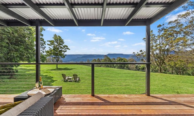 Shoalhaven City Council House | Highly Rated Altitude Kangaroo Valley Awaits Your Stay