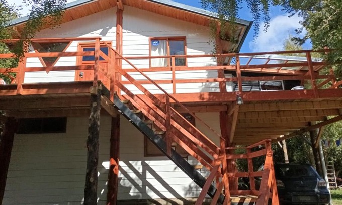 Villa Los Coihues Apartment | Discover Alto en el Bosque: Pet-Friendly Retreat Rated 9.5