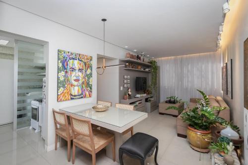 Savassi Apartment | Premium Savassi Hotel with Air Conditioning & Family-Friendly