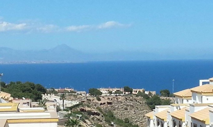 Gran Alacant House | Sea View Villa in Gran Alacant with Free WiFi & Pool