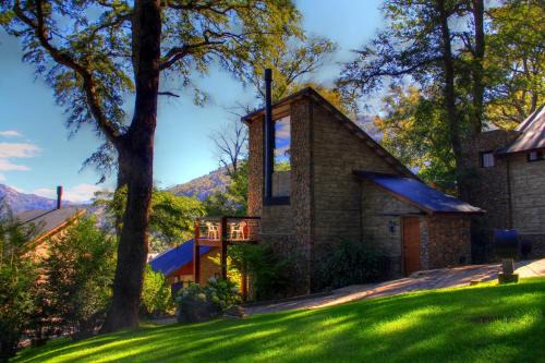 San Martin de los Andes Cabin | Discover Altos del Alma Cabañas: Guest Rated 9.6/10