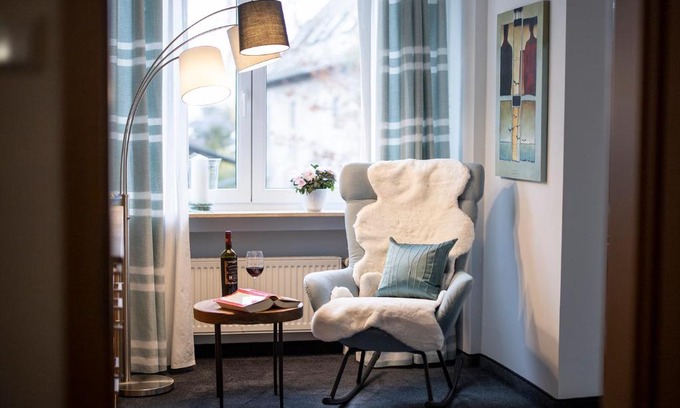 Brilon Apartment | Unforgettable Stay at Altstadt-Chalet @Conny's with Ocean Views