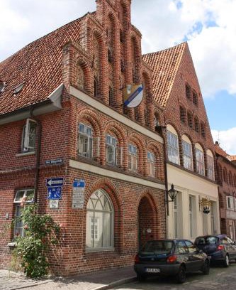 Altstadt House | Discover Altstadt Gästehaus Drewes Wale - Top-Rated Retreat